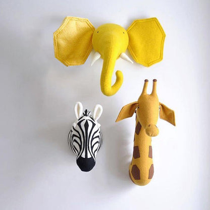 Cute 3D Golden Crown Wall Art Stuffed Animal Decor - Plushies