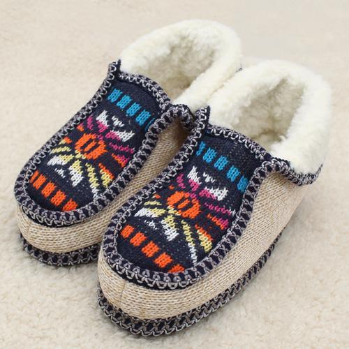 Plush Aztec Knitted Slippers - Plushies